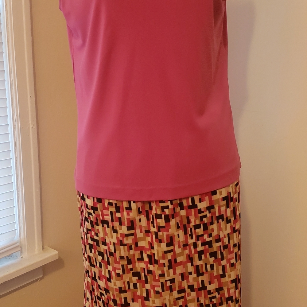 Womens Sleeveless Hot Pink Top Large